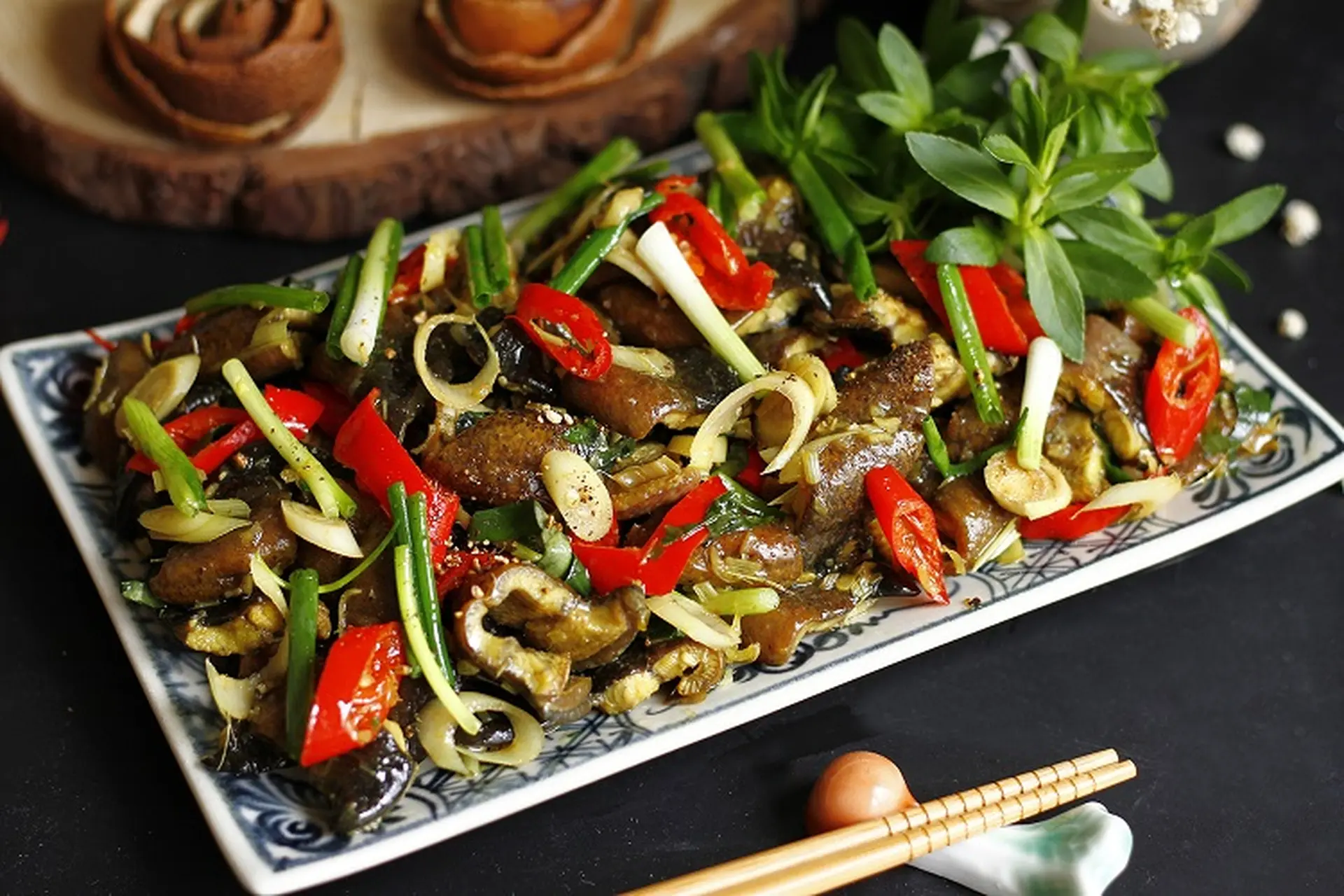 Sả Đông Lạnh – Giải Pháp Tối Ưu Chi Phí Và Nhân Công Cho Ngành Dịch Vụ Ăn Uống List 12 món xào sả ớt đậm đà cay tê, ngon hết sảy!